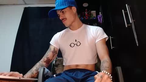 Luis AS online show from 12/16/25, 01:16