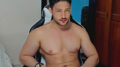 luis_baptista online show from 11/20/25, 02:01