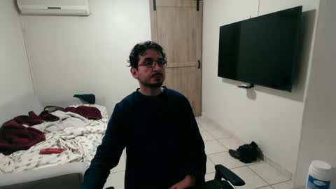 Snapshot of luis_flr chatting on 01/14/25, 06:07 luis_flr online show from 01/14/25, 06:07