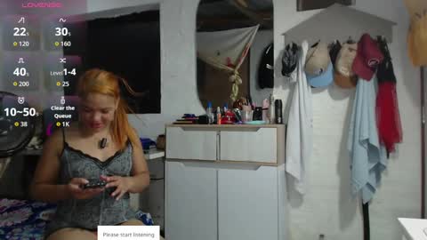 Snapshot of luisa2025_ chatting on 09/26/25, 02:32 Hot Latina online show from 09/26/25, 02:32