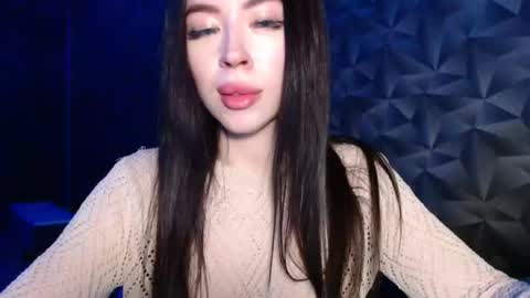 luisa lovedom online show from 04/03/26, 06:06