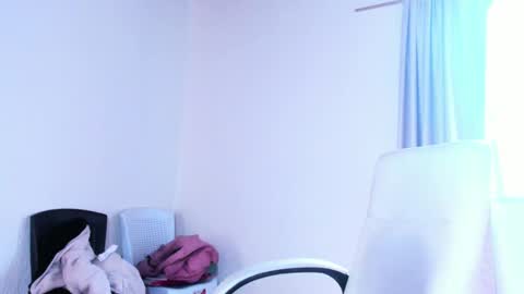 Luisa Diaz online show from 09/18/25, 01:13