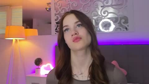 LuisaClover online show from 03/03/26, 01:50