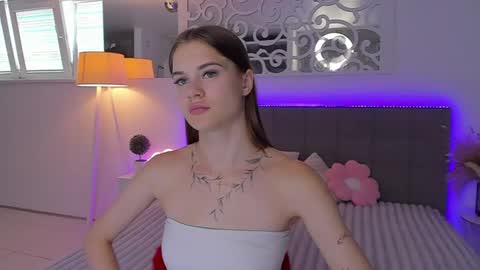 LuisaClover online show from 07/12/26, 12:29