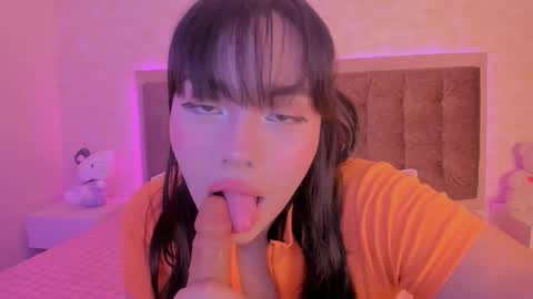 Snapshot of luisagiraldo_ chatting on 09/11/25, 11:32 Luisa Giraldo online show from 09/11/25, 11:32