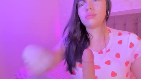 Luisa Giraldo online show from 09/14/25, 11:31