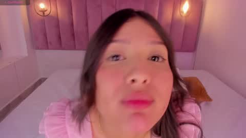 L U I S A online show from 02/17/25, 07:42