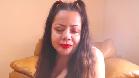 Cassie online show from 10/22/25, 07:30