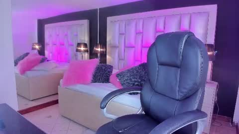 Luisa  online show from 06/28/26, 04:35