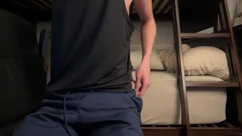 Snapshot of luisapolonio chatting on 02/13/25, 02:45 Luis online show from 02/13/25, 02:45