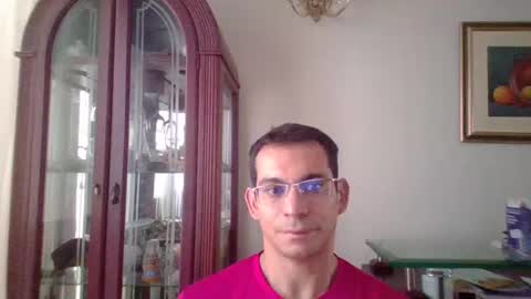 Snapshot of luiselamante chatting on 10/20/25, 07:58 Luis online show from 10/20/25, 07:58