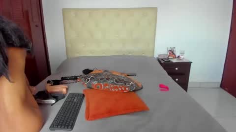 Luissa online show from 10/17/25, 06:10