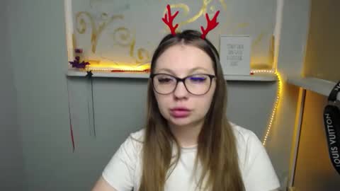 Luiza online show from 12/29/24, 10:23