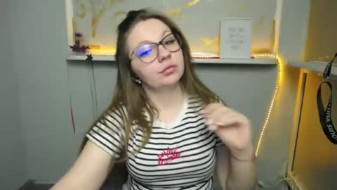 Luiza online show from 01/04/25, 09:21