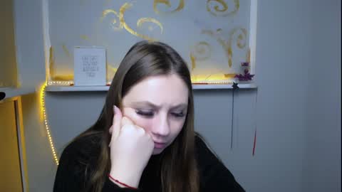 Luiza online show from 01/07/25, 07:31