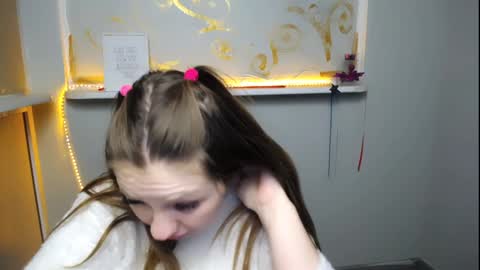 Luiza online show from 01/17/25, 11:27