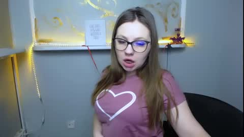 Luiza online show from 02/11/25, 07:33