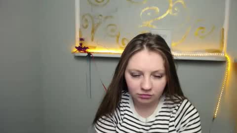 Luiza online show from 02/16/25, 09:37