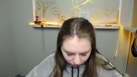 Luiza online show from 02/23/25, 10:28