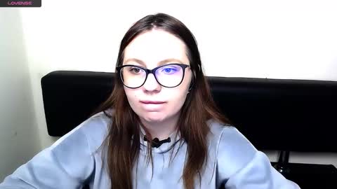 Snapshot of luizaheems_ chatting on 03/21/26, 07:57 Luiza online show from 03/21/26, 07:57