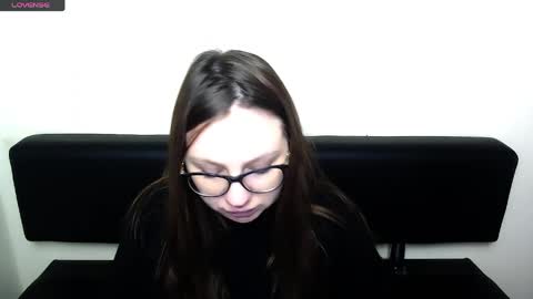 Snapshot of luizaheems_ chatting on 04/11/26, 07:45 Luiza online show from 04/11/26, 07:45