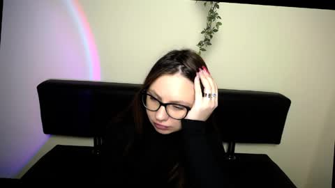Snapshot of luizaheems_ chatting on 04/17/26, 06:27 Luiza online show from 04/17/26, 06:27