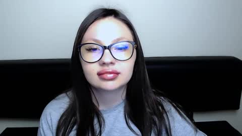 Snapshot of luizaheems_ chatting on 05/14/26, 06:20 Luiza online show from 05/14/26, 06:20