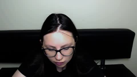 Snapshot of luizaheems_ chatting on 05/27/26, 06:43 Luiza online show from 05/27/26, 06:43
