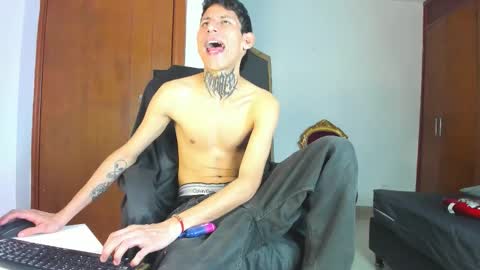 lujuriau_u online show from 10/15/25, 04:56