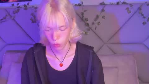 Lukas online show from 06/29/26, 01:00