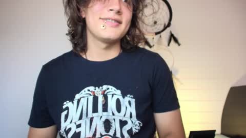 Snapshot of lukashollow chatting on 01/14/25, 06:49 lukas 3 online show from 01/14/25, 06:49