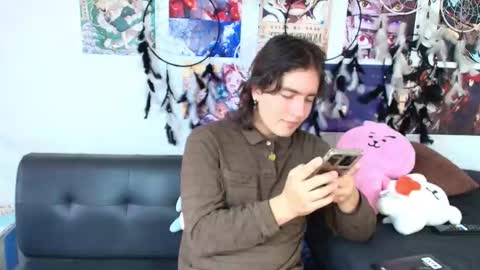 Snapshot of lukashollow chatting on 10/04/25, 05:00 lukas 3 online show from 10/04/25, 05:00