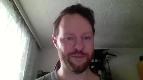 Snapshot of luke91_t chatting on 01/21/25, 02:48 luke91_t online show from 01/21/25, 02:48