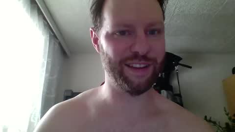 Snapshot of luke91_t chatting on 01/25/25, 01:08 luke91_t online show from 01/25/25, 01:08