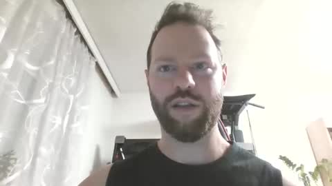 Snapshot of luke91_t chatting on 09/28/25, 04:40 luke91_t online show from 09/28/25, 04:40