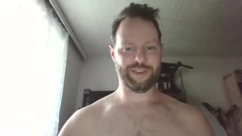 Snapshot of luke91_t chatting on 10/11/25, 11:53 luke91_t online show from 10/11/25, 11:53