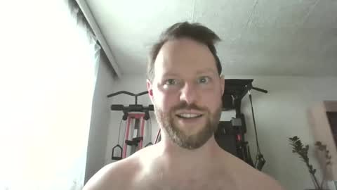 Snapshot of luke91_t chatting on 02/05/26, 12:32 luke91_t online show from 02/05/26, 12:32