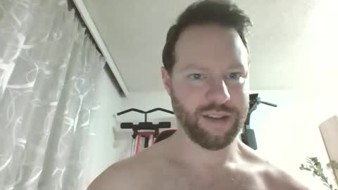 Snapshot of luke91_t chatting on 03/15/26, 04:51 luke91_t online show from 03/15/26, 04:51