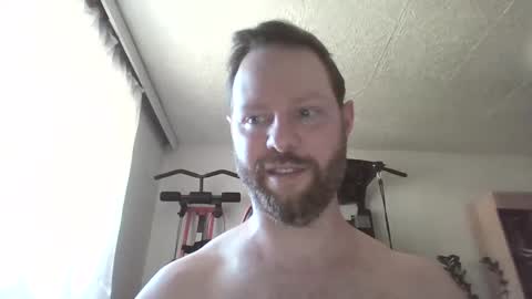 Snapshot of luke91_t chatting on 05/27/26, 01:52 luke91_t online show from 05/27/26, 01:52