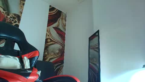LUKE online show from 07/28/26, 02:13