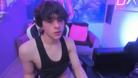 Snapshot of luke_howland chatting on 12/10/24, 02:28 Luke online show from 12/10/24, 02:28