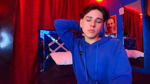 Luke online show from 07/10/26, 03:44