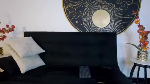 Luke online show from 10/05/25, 02:59