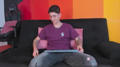 Luke online show from 10/16/25, 01:56