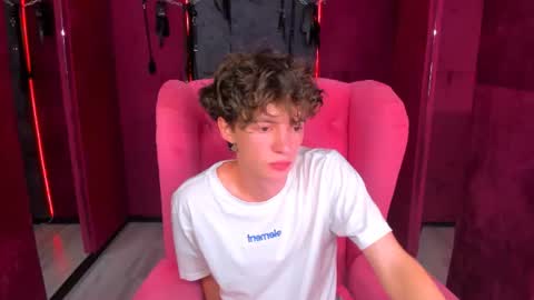 Snapshot of luke_sweet chatting on 06/29/26, 12:49 Luke online show from 06/29/26, 12:49