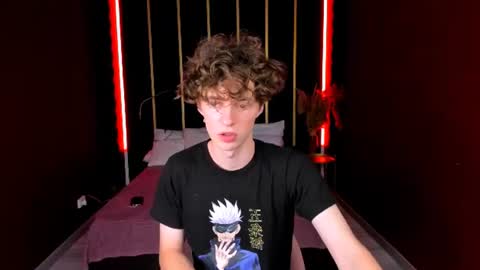Snapshot of luke_sweet chatting on 08/01/26, 12:26 Luke online show from 08/01/26, 12:26