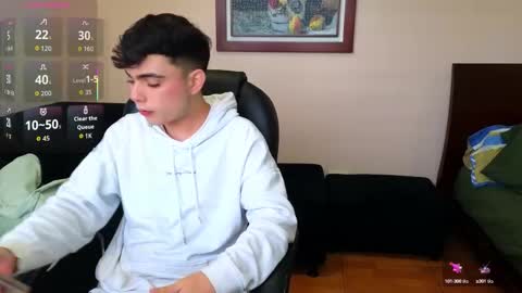 Snapshot of lukeboyce chatting on 10/19/25, 09:48 lukeboyce online show from 10/19/25, 09:48