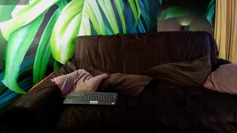 Luke Crews online show from 09/20/25, 07:26