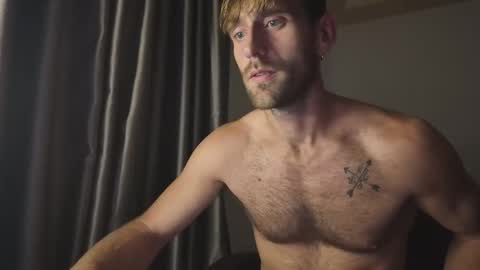 Snapshot of lukegunn22 chatting on 09/13/25, 11:04 MR. Luke Gunn online show from 09/13/25, 11:04