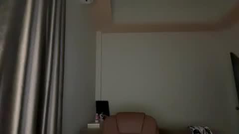 Snapshot of lukegunn22 chatting on 09/22/25, 12:34 MR. Luke Gunn online show from 09/22/25, 12:34